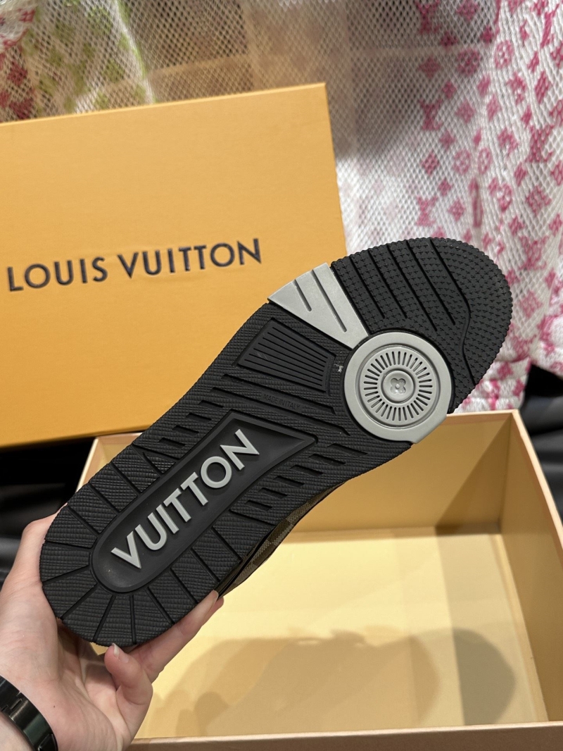 Louis Vuitton Sneakers